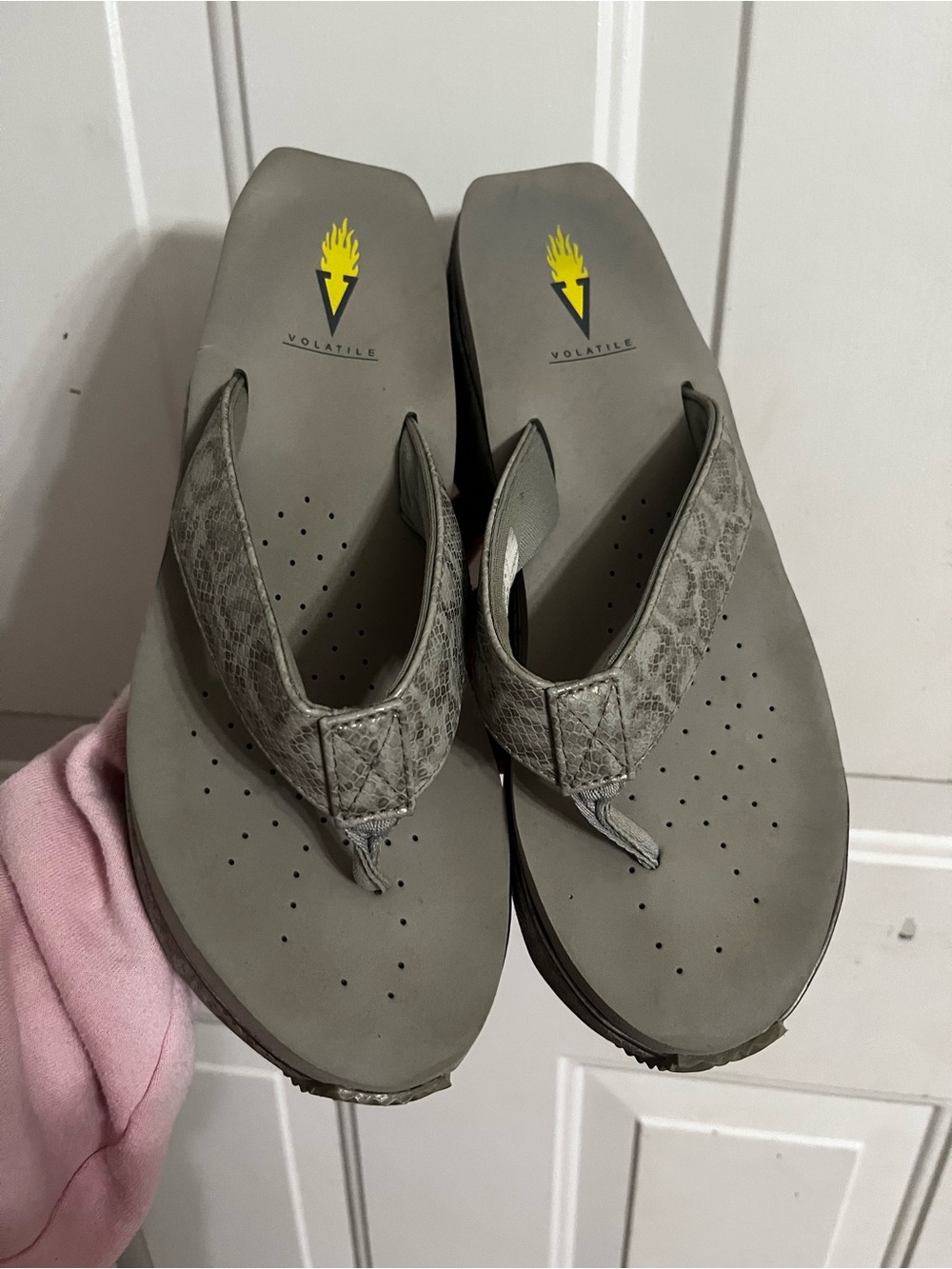 Volatile Light Gray Snake-Texture Thong Sandals